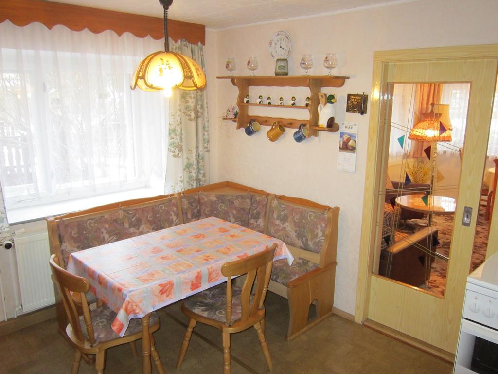 Haus Am Bach Arnsfeld Apartment Room photo